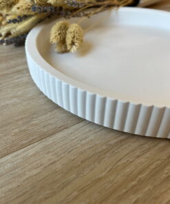 Alternative view of Dekoteller im Rillendesign
